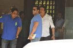 Salman Khan snapped with family in Mumbai on 20th Aug 2013 (21).JPG